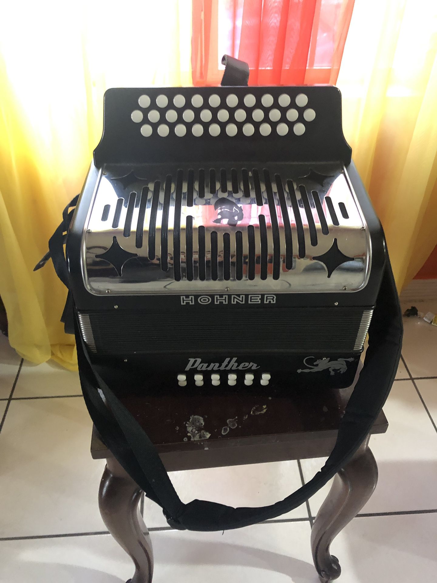 Hohner panther acordeon for Sale in Huntington Park, CA - OfferUp