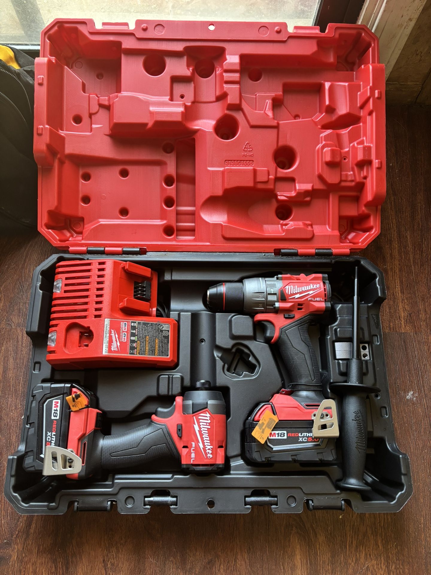 Milwaukee M18 Fuel Drill Set