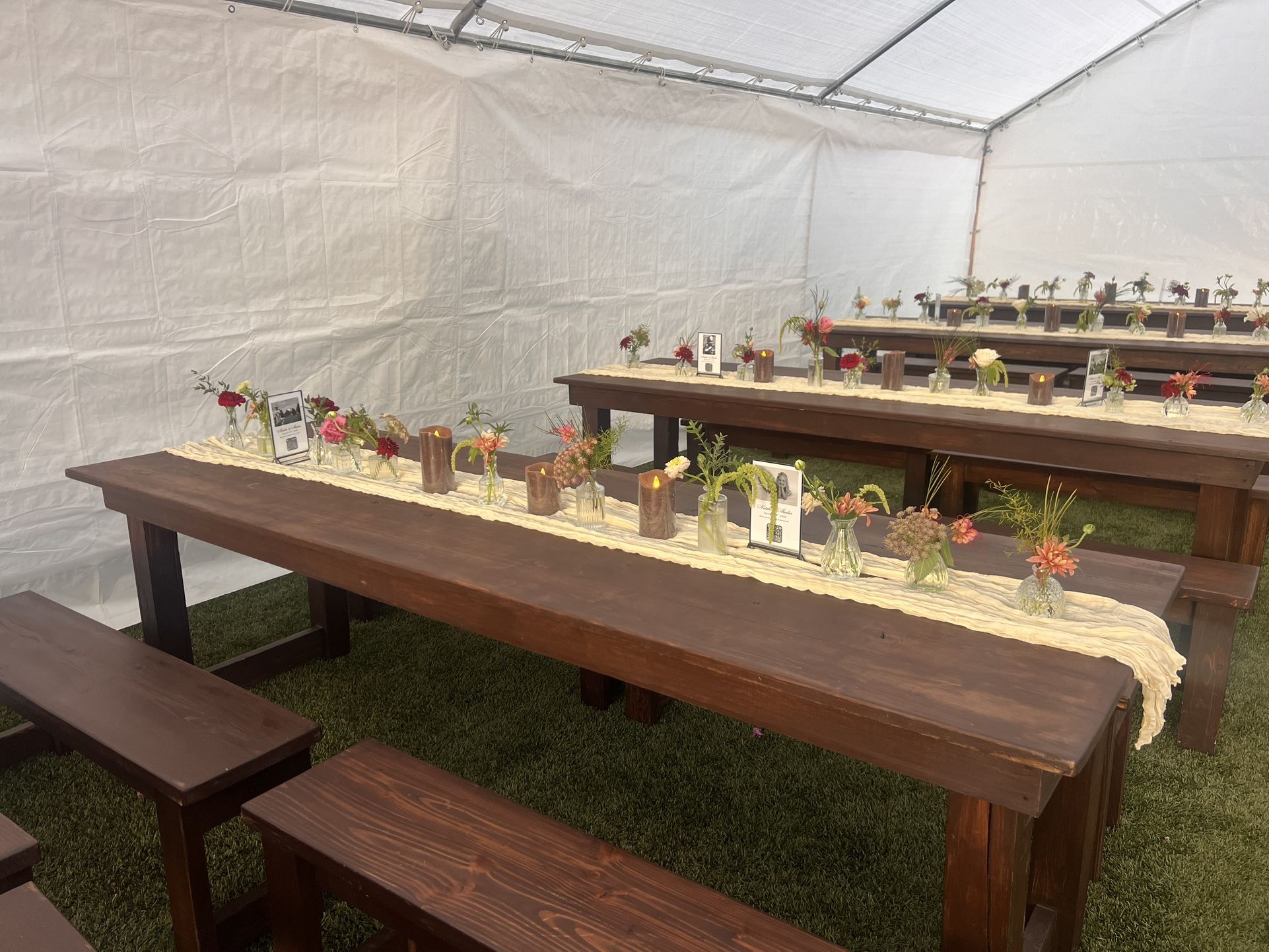 40 Ivory Table Runners