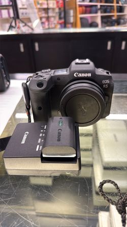 Canon EOS R5