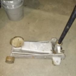 2 Ton Hydraulic Floor Jack
