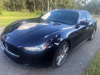 2015 Maserati ghili