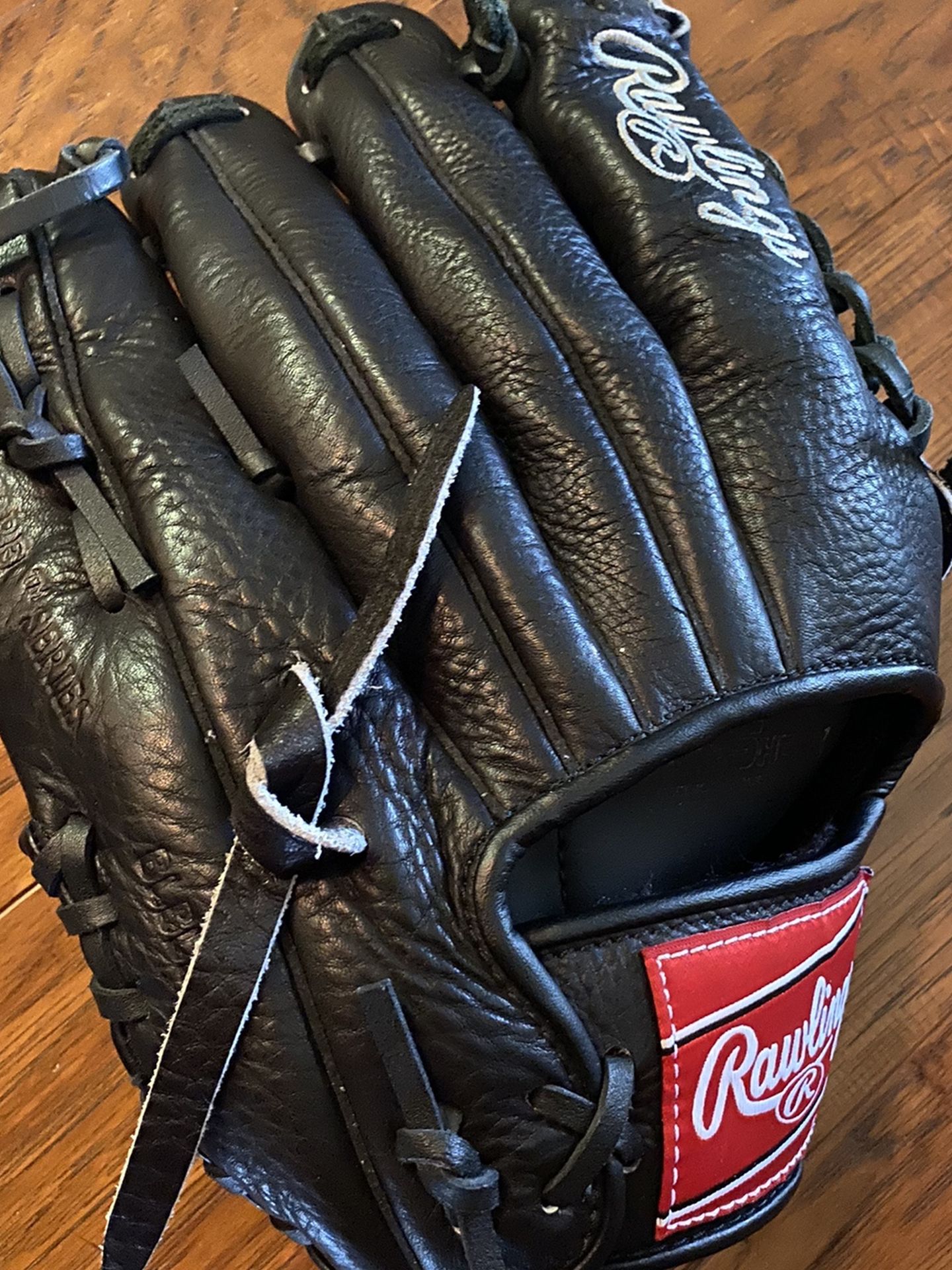baseball softball glove like new- Rawlings 11 3/4 in RBG175WB The Gold Glove Co.