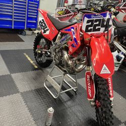 Cr250