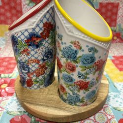 Pioneer Woman Utensil Holder