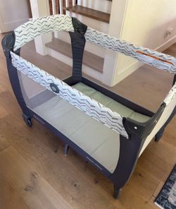 Graco pack n play