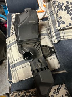 Oem BMW air box f30 n26