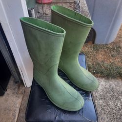 Rubber boots