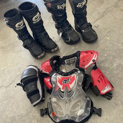 Fox Boots And Gear 