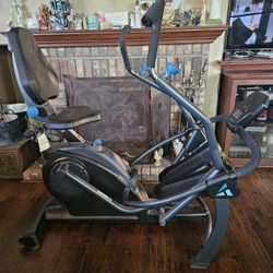 Teeter LT1 FreeStep Recumbent Cross Trainer And Elliptical