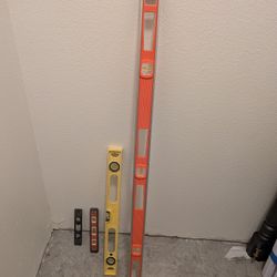 Level 4 Set 48" 24" And Two Small Ones