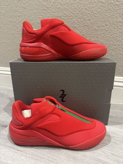 Shai 001 “Winter Red”