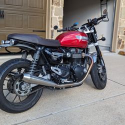 2022 Triumph Speed Twin 1200