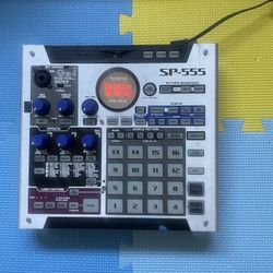 Roland SP-555 Sampler 2000s - Gray 