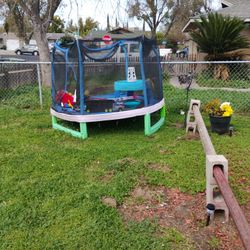 Kids Trambalin  1$100. Obo Need To Get Rid Of Asap