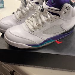 Retro 5 - Grapes