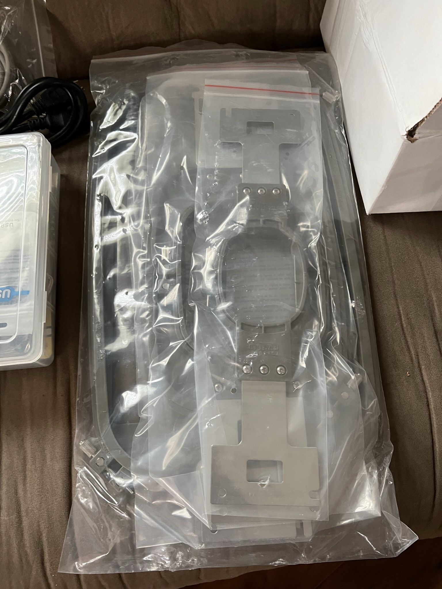 10 Needle Embroidery Machine