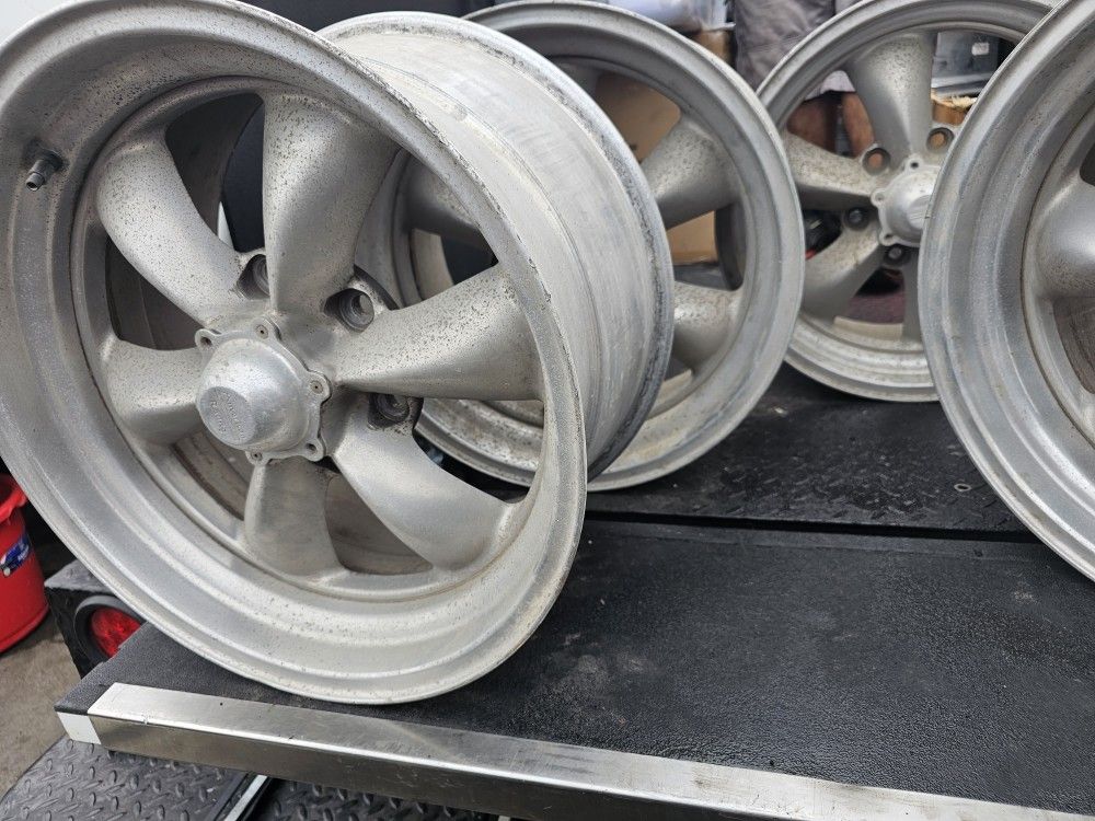 Vintage American Racing Rims 17x9.5 for Sale in Chula Vista, CA OfferUp