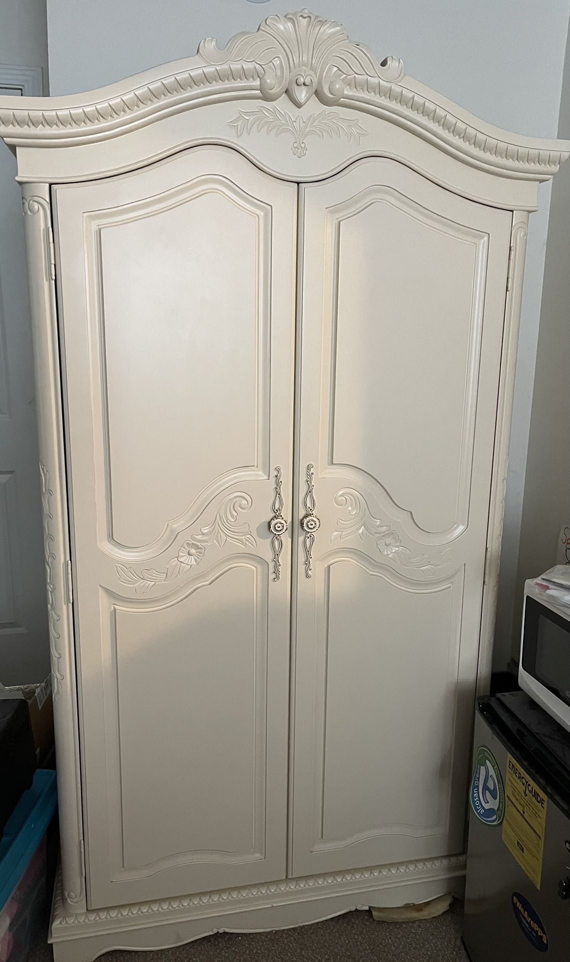 Munire Savannah Bedroom Furniture