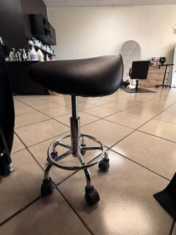 Aesthetician Saddle Stool