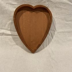 WOOD HEART TRAY SMALL- VALENTINE