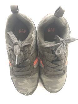 Kid Gap shoes Size 10