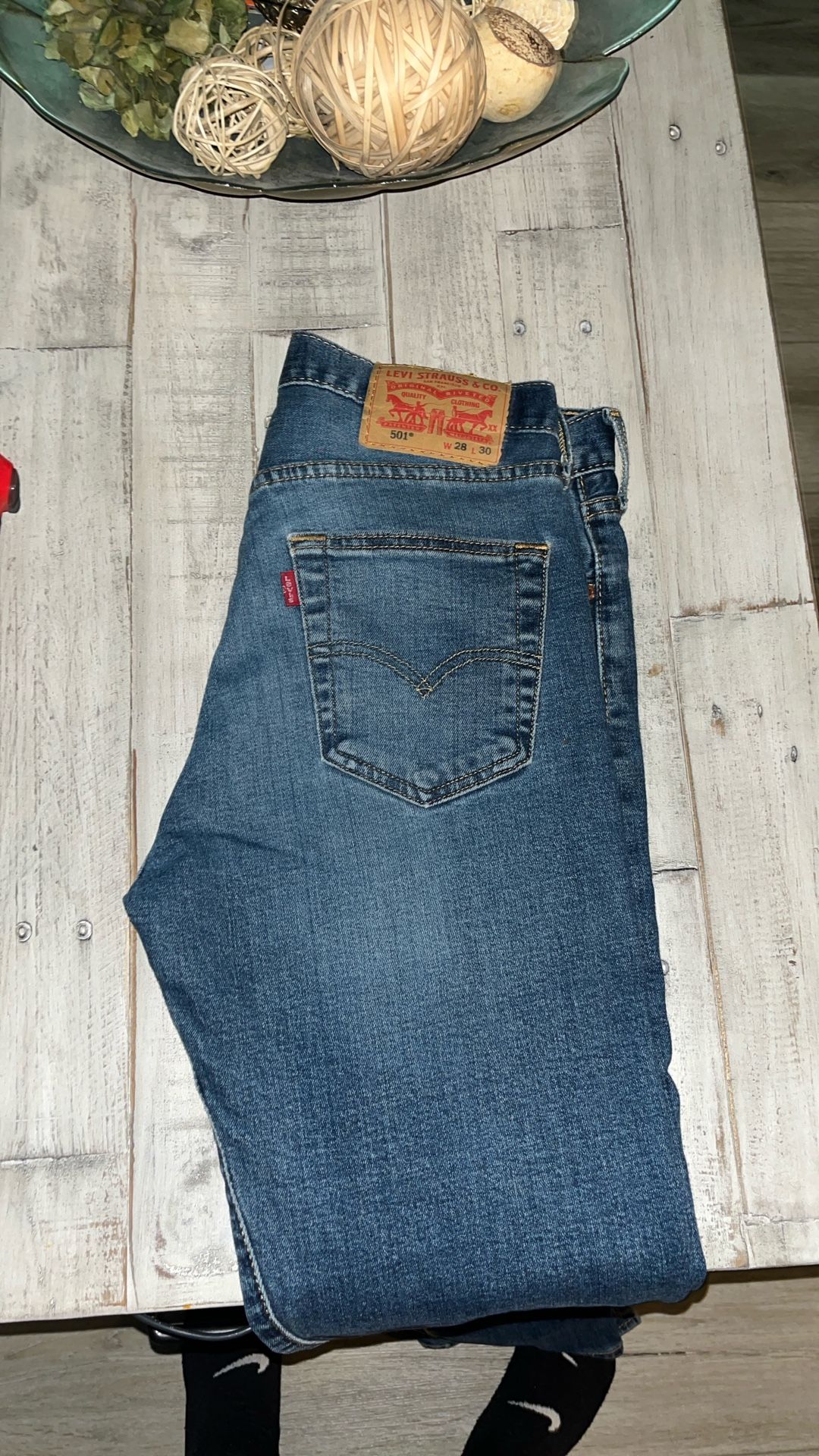 Levis 501 W28 L30