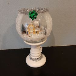 Handmade Thomas Kincade  Green Bow Globe