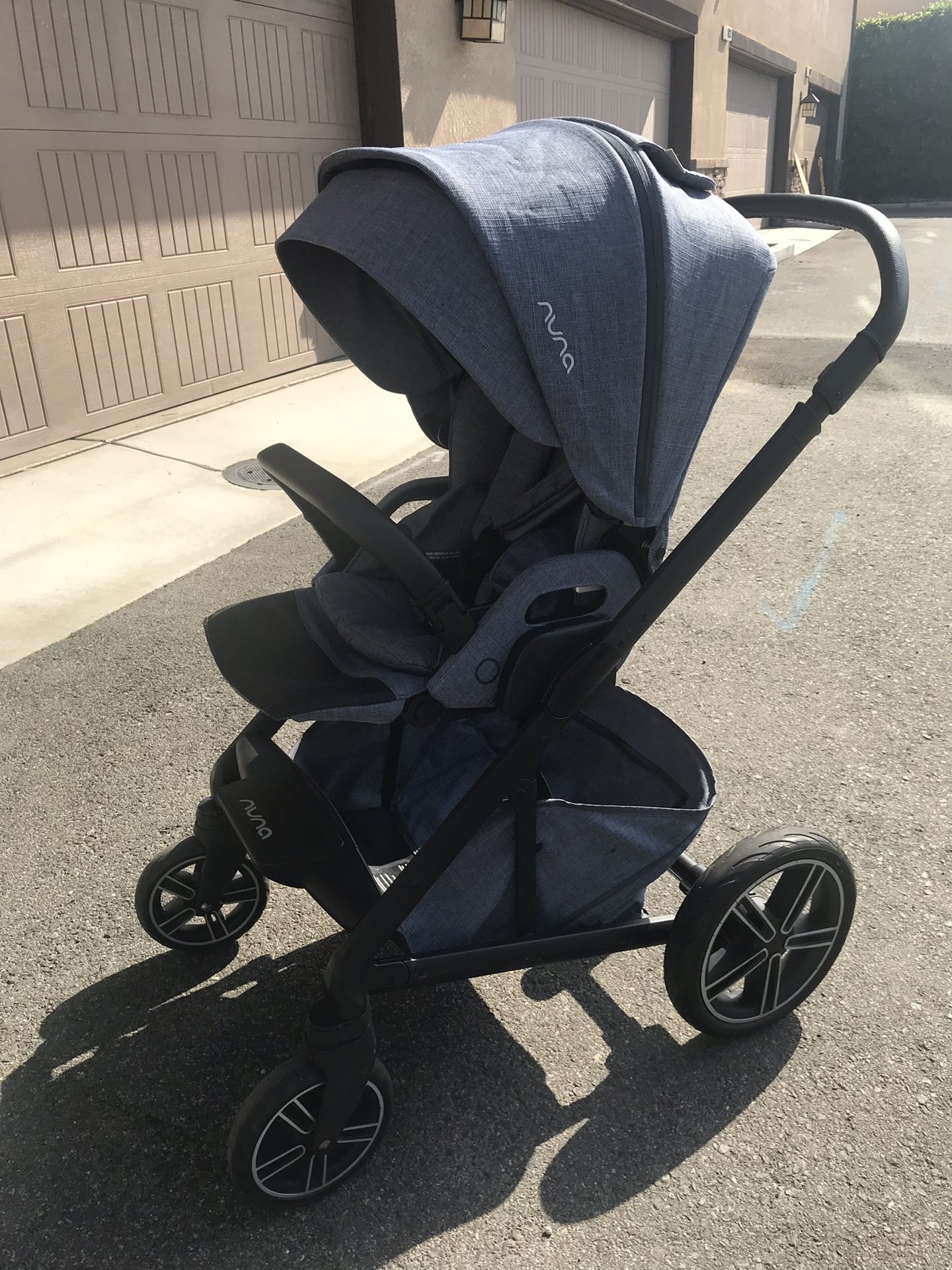 Nuna Mixx2 Stroller