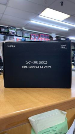Fujifilm Camera X-S20 And Kit Lens 15-45mm 