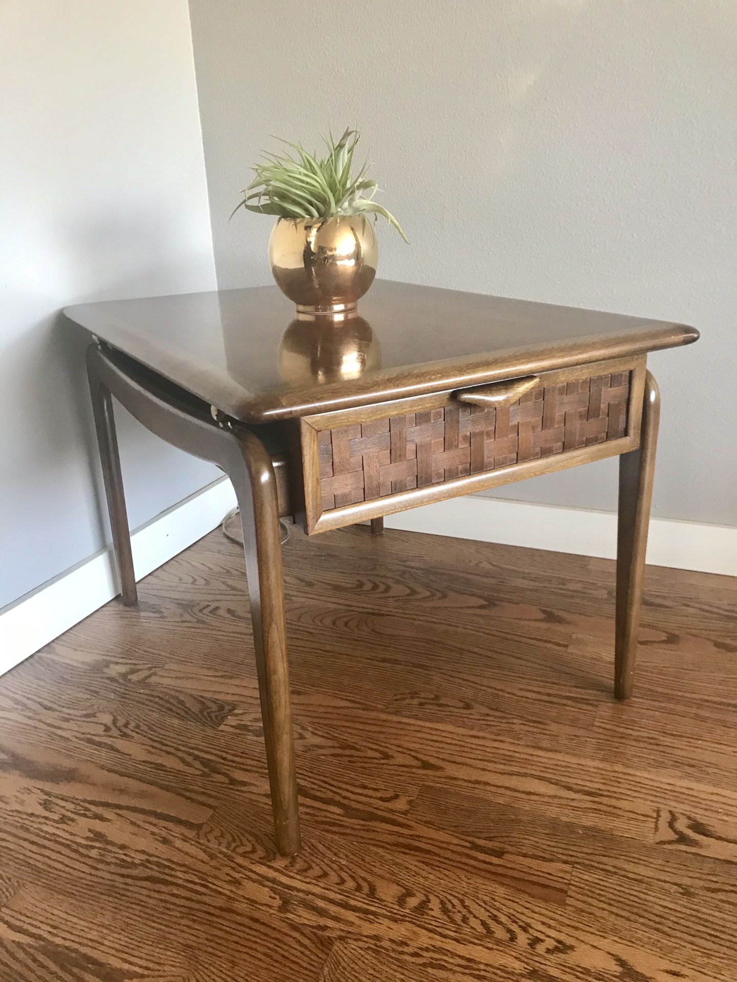 Vintage Mid Century Lane Perception End Table - Price Firm