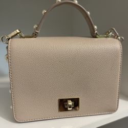 Kate Spade serrano place pearl maisie warm beige bag