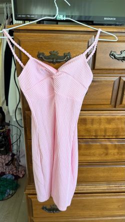 pink short dress