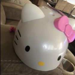 Girls Hello Kitty Helmet