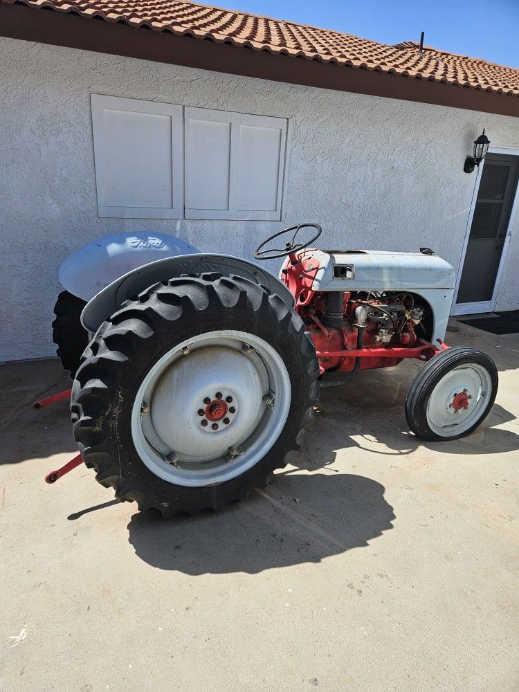 Old Ford Tractor N8