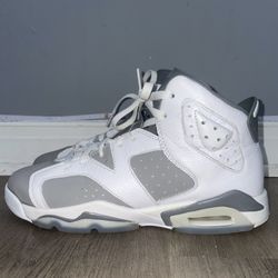Jordan 6 Retro white and grey trainers