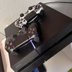 PS4