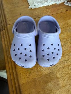 Toddler crocs