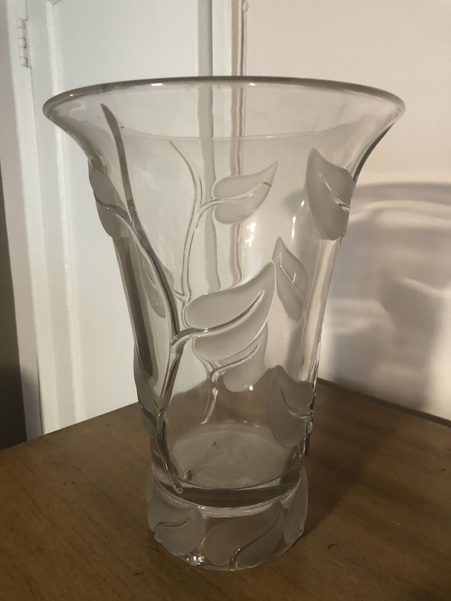 18” Glass Vase Flowers 