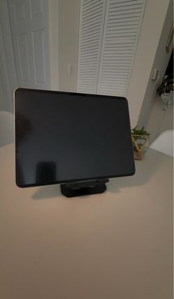 Apple iPad Pro M4 13 Inch Tablet