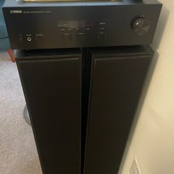 Hi Fi System - Yamaha S-202 Receiver And Klipsch RF-610 Passive Speakers