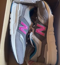 New Balance 997 Castlerock Men’s 9.5 CM997HAH Grey Blue Pink
