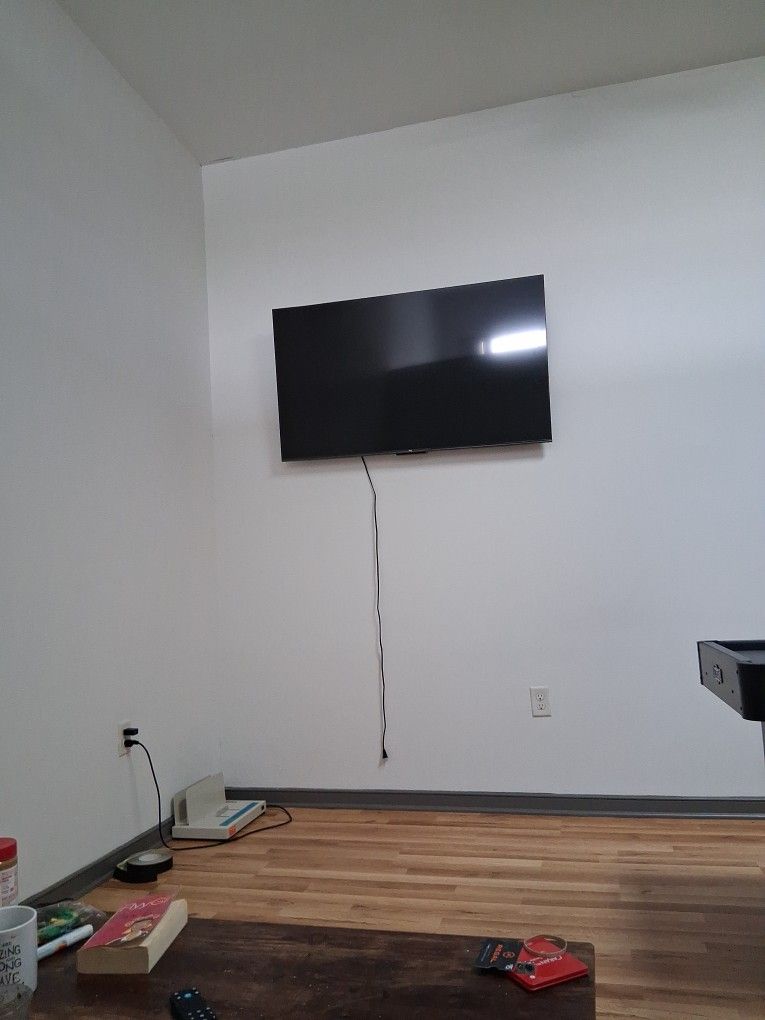 55 In. Smart Tv