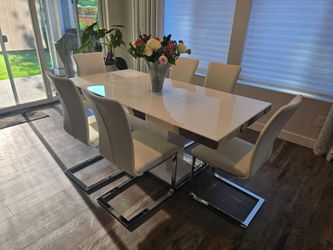 Dinning Room Set