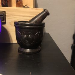 Marble Grinder With Moons