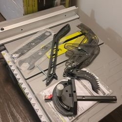 RYOBI

13 Amp 8-1/4 in. Compact Portable Jobsite Table Saw (No Stand)