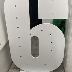 Marquee Six 