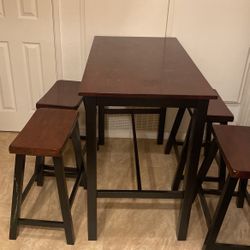 Tall Bar Table Set