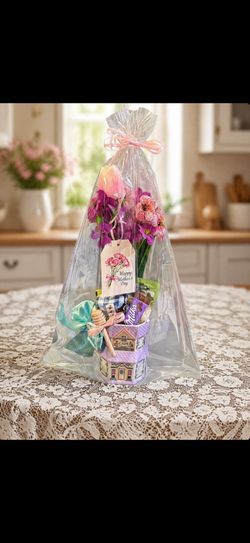 Lenox Spice Village “Cafe” Mug Gift Set. Mother’s Day Tea & Treats Gift. Local Delivery Available!