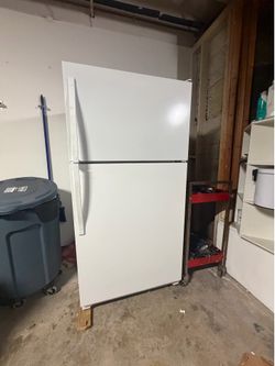 Whirlpool refrigerator